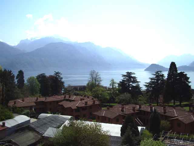 Italy,Lombardy,Lake Como,holiday rentals,vacations apartments,vacation rentals,
flats and rooms to rent,self catering,bed and breakfast,vacancy,
Comer See,Italien,Lombardie,urlaub,ferienwohnungen zu vermieten,ferienhaus,
Italia lago di Como appartamenti e case vacanze,
Italie lac de come locations appartaments maison de vacances