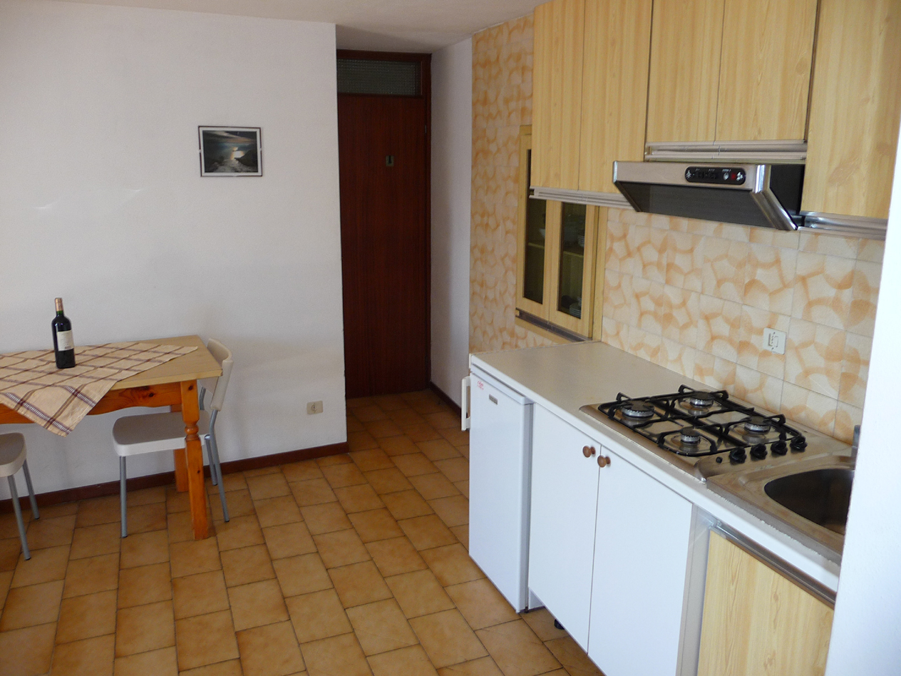 bathroom with shower,wc and bide,window,
towels provided