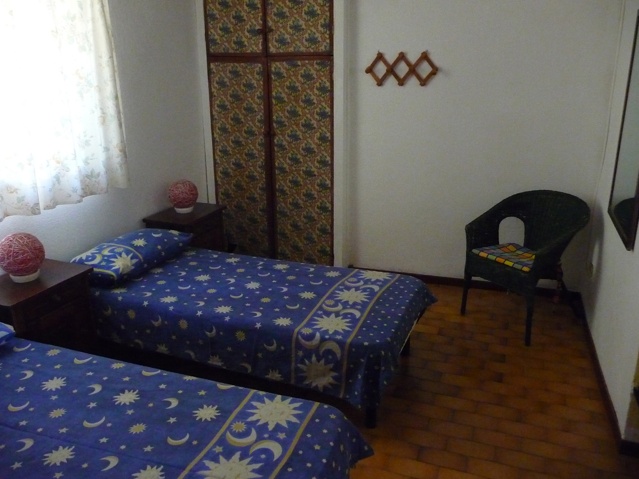 bathroom with washingmachine ,bide and window