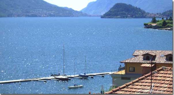 Italy,Lombardy,Lake Como,holiday rentals,vacations apartments,vacation rentals,
flats and rooms to rent,self catering,bed and breakfast,vacancy,
Comer See,Italien,Lombardie,urlaub,ferienwohnungen zu vermieten,ferienhaus,
Italia lago di Como appartamenti e case vacanze,
Italie lac de como appartements maisons vacances

